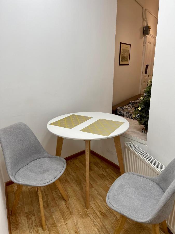 Avangard Passage Kryva Lypa Apartment Lviv Bagian luar foto