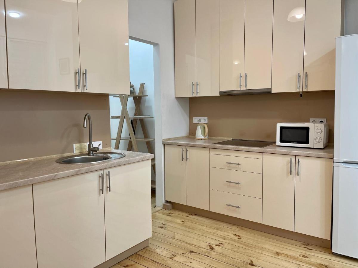 Avangard Passage Kryva Lypa Apartment Lviv Bagian luar foto