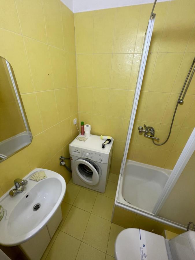 Avangard Passage Kryva Lypa Apartment Lviv Bagian luar foto